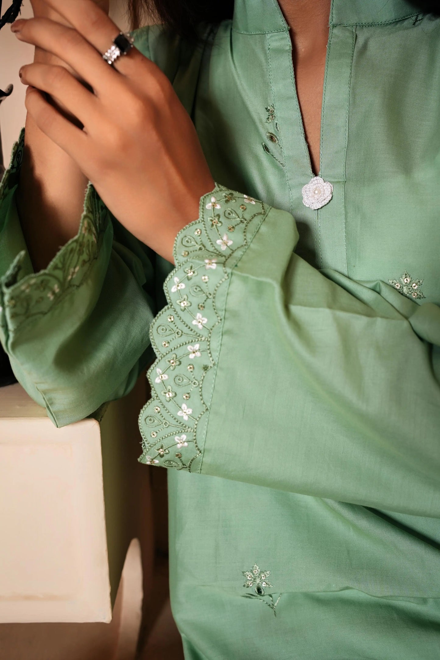 Mint Grace – 2-Piece Embroidered Stitched Lawn Suit Khoobsurat