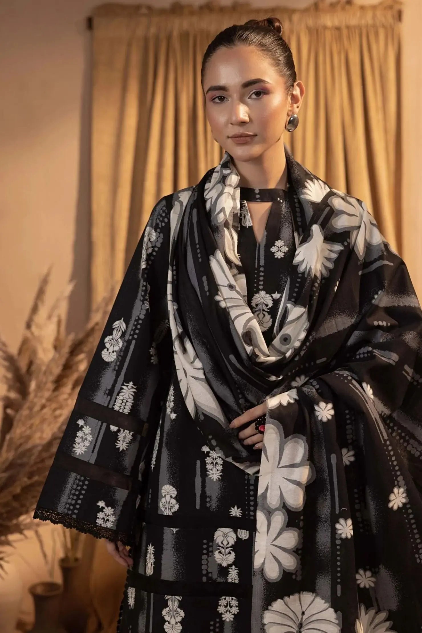 Midnight Bloom Black & White Lawn 3-Piece Suit | Elegant Contrast Collection | Khoobsurat 2025 Khoobsurat
