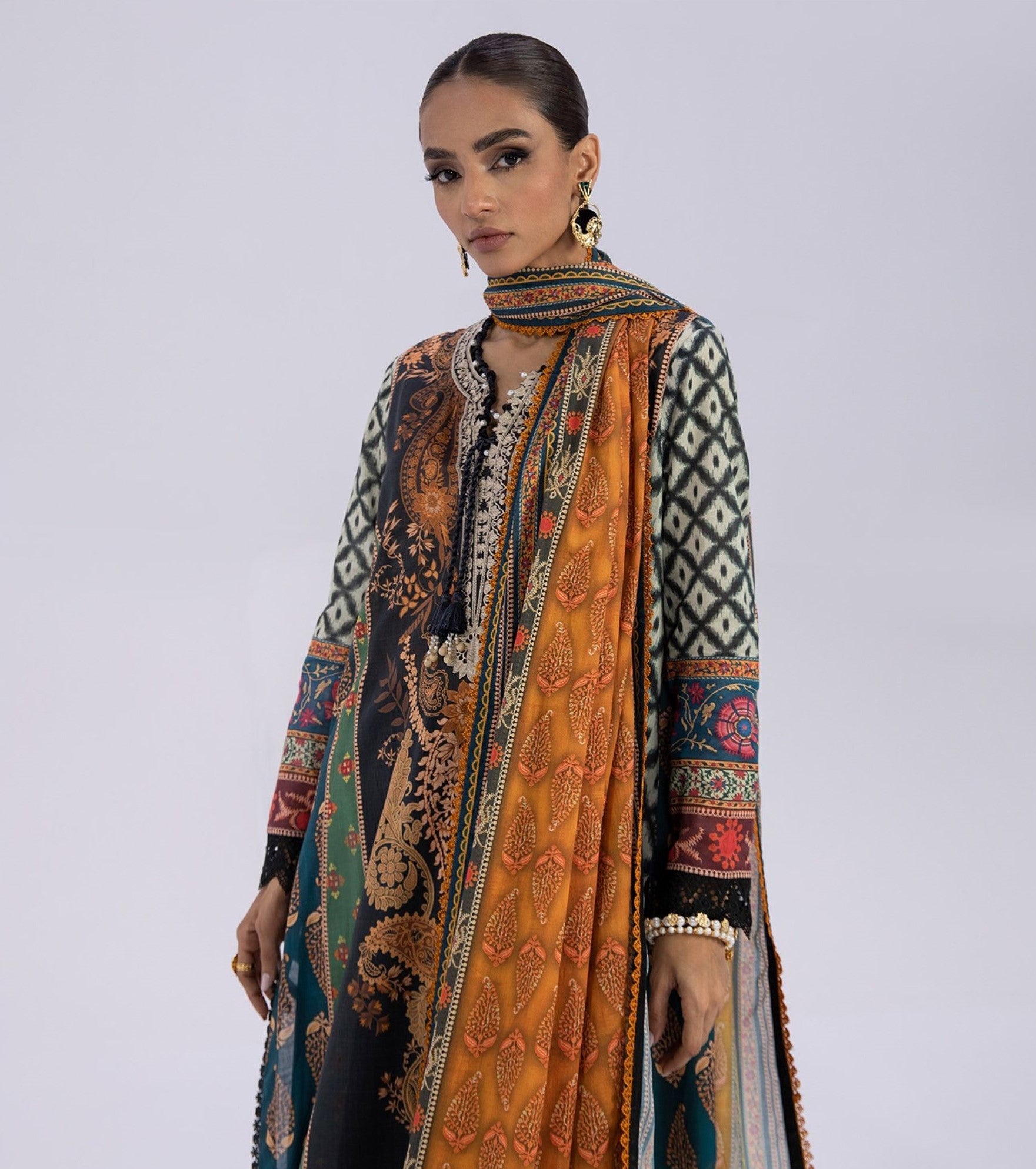 Sana Safinaz Printed Linen 3Pc – Black & Rust Ethnic Fusion - Khoobsurat